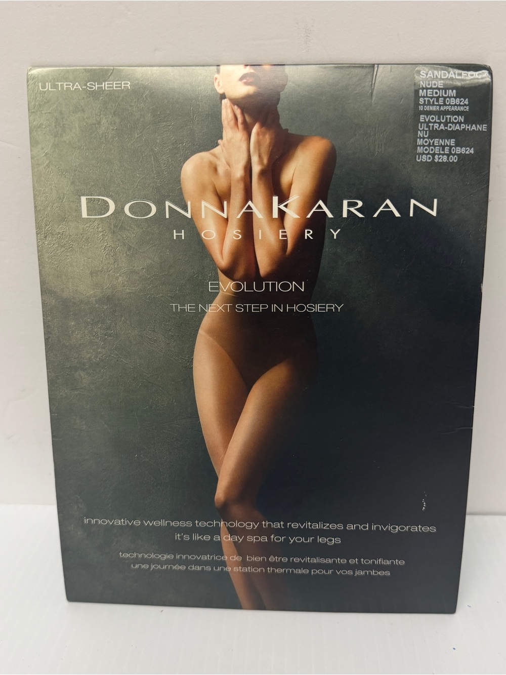 Donna Karan Hosiery Evolution Ultra-Sheer - Nude